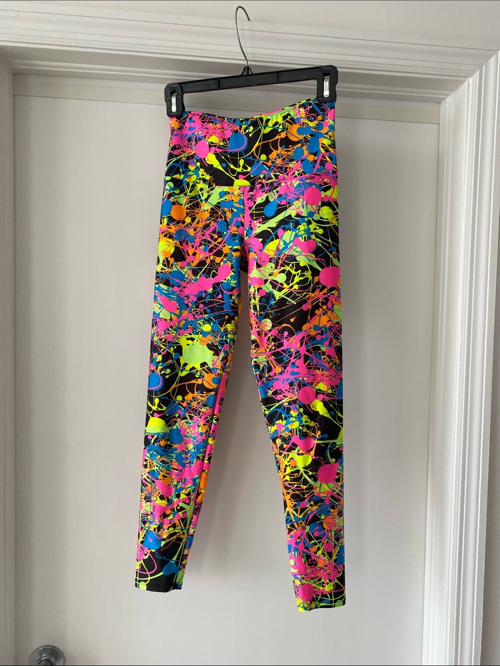 New Goldsheep Neon Splatter Leggings Sz S